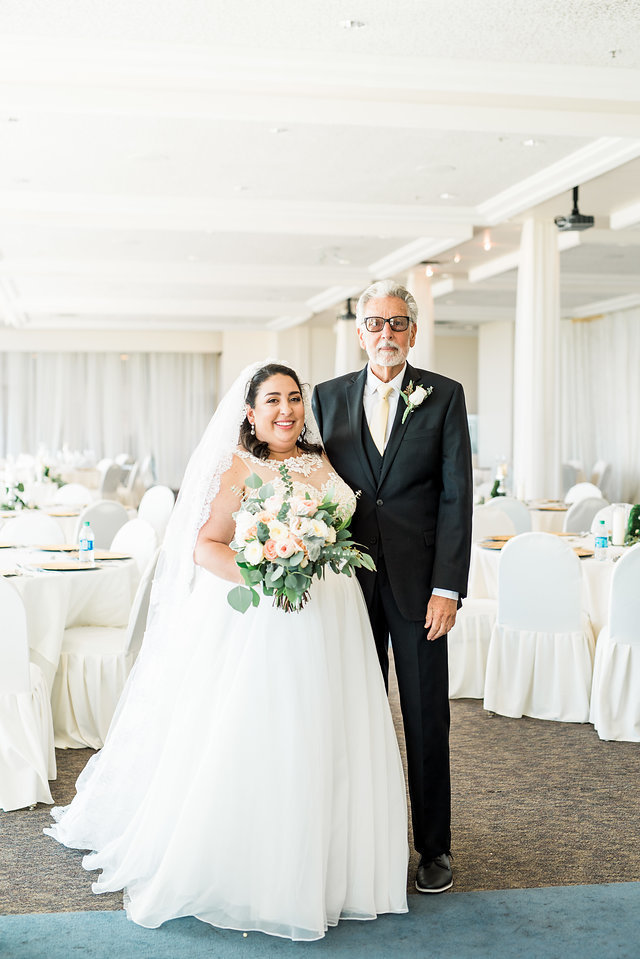 Featured Wedding Gallery - Skyline Country Club Tucson Wedding by West End Photography