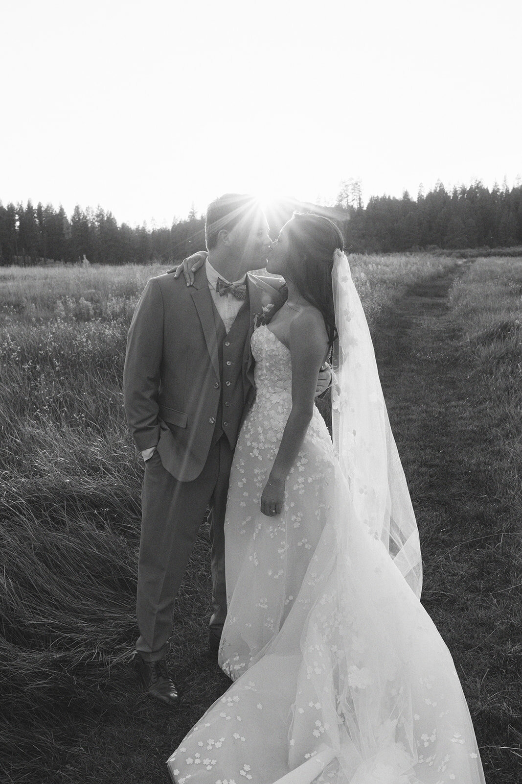 andrew-tiffany-couples-portraits-olive-and-oath93