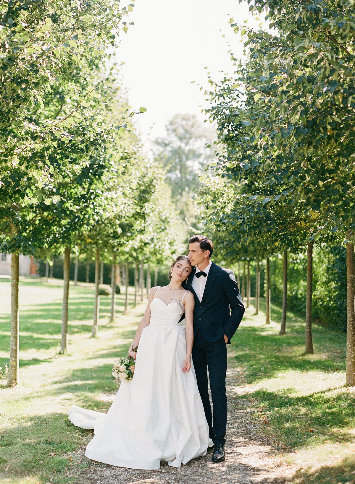 Chateau-de-Villette-Molly-Carr-Photography-Bride-Groom-117
