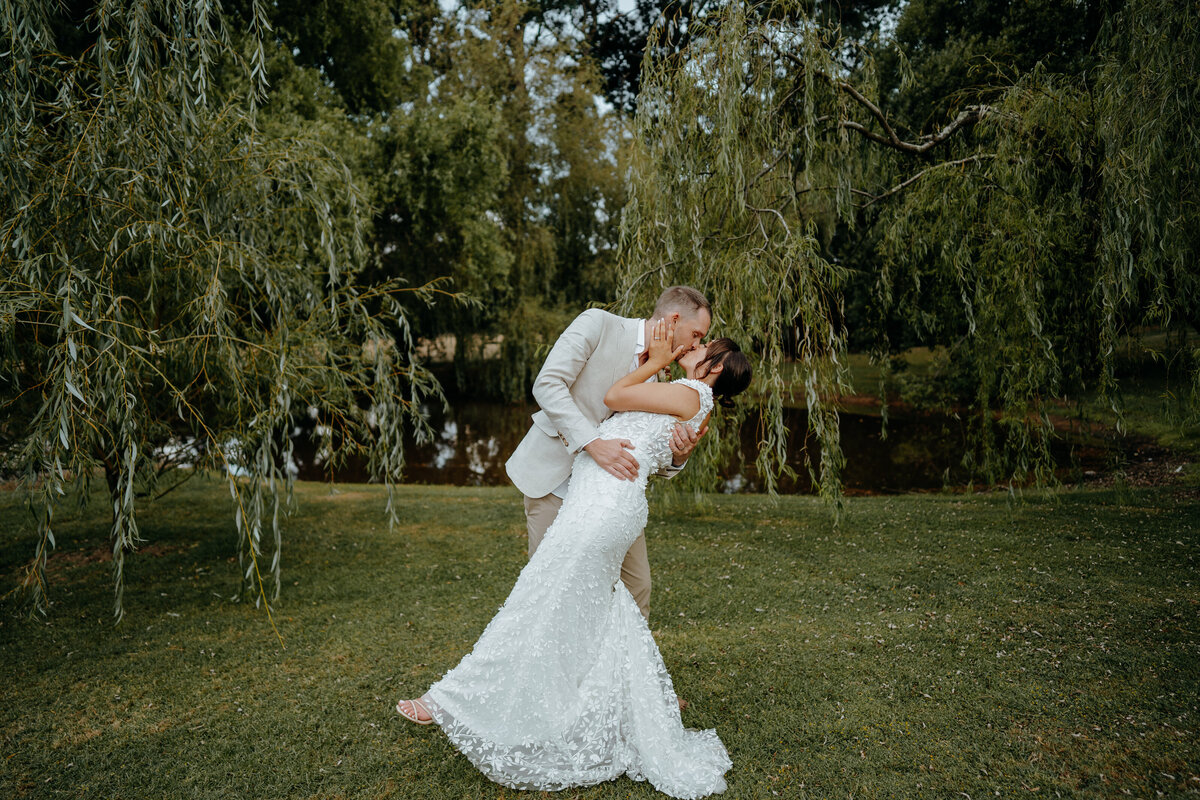 Karrawingi Park Wedding photography by Jake Grinde