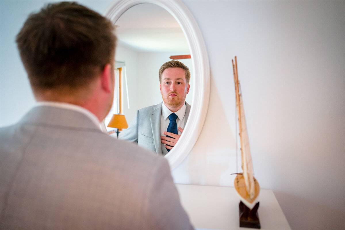 B028-Groom-Pre-Ceremony-Talbot-Country-Club-Easton-MD-Wedding-Photography-by-Bee-Two-Sweet