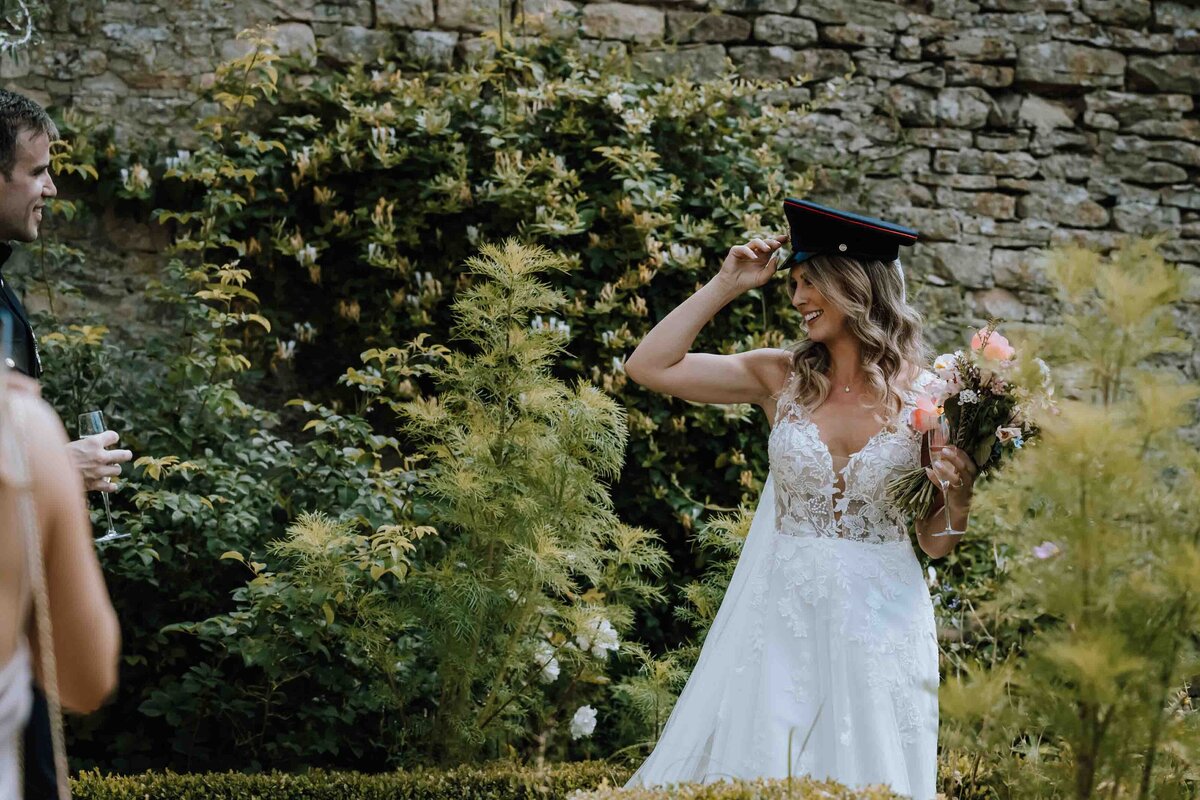 owlpen manor sarah and chris-6