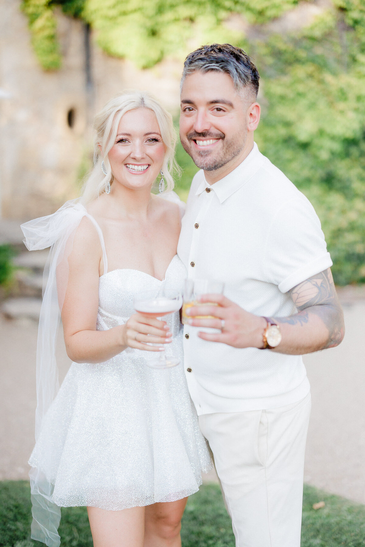 Modern_Chic_Chateau_Valouze_Destination_Wedding_Photographer-8