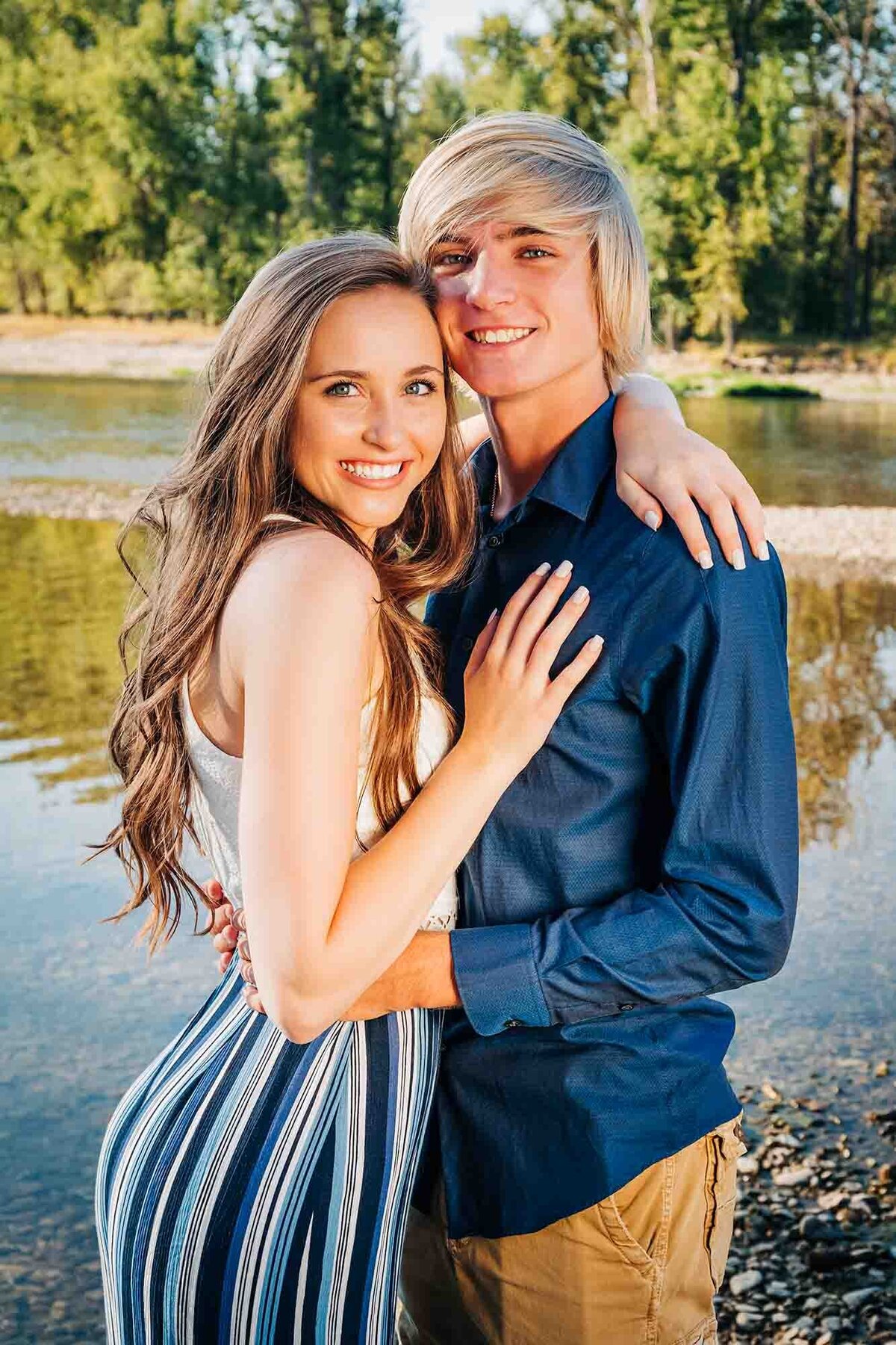 Missoula high school senior girl with her boyfriend, Maclay Flat, Missoula