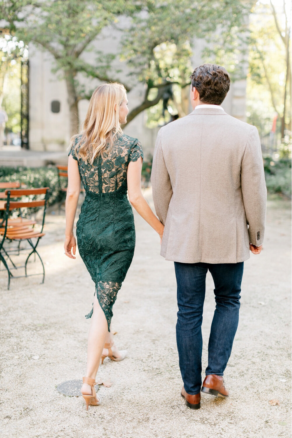 116_elegant-engagement_rodin-museum-engagement_Philadelphia-engagement_engagement-session