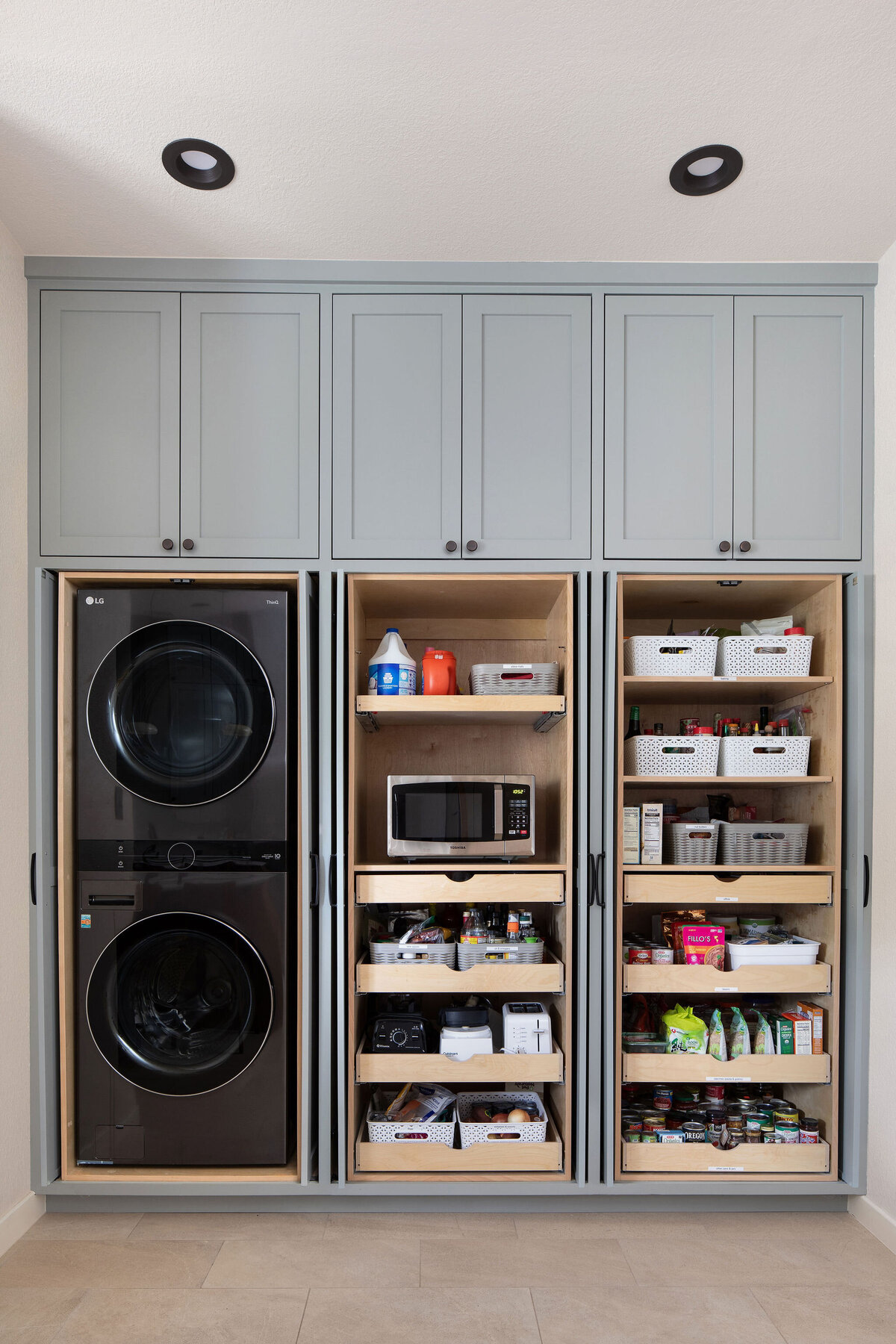 hello-home-custom-modern-functional-pantry-laundry-blue-cabinets-5