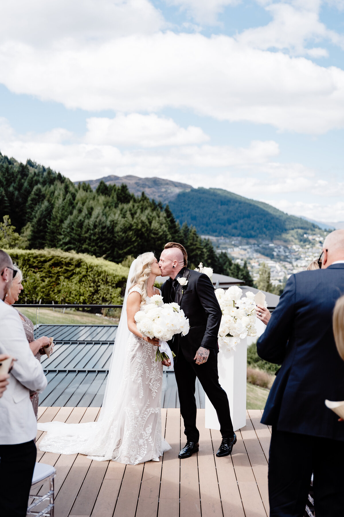 FAA_Sarah_and_Leigh_NZ_Wedding-18-2