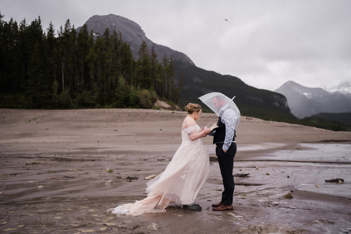 kananaskis-elopement-wedge-pond-2