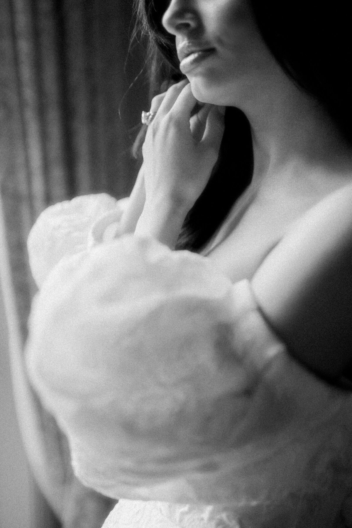 0444TheUniversityClubTorontoWeddingPhotographerLisaVigliottaPhotography