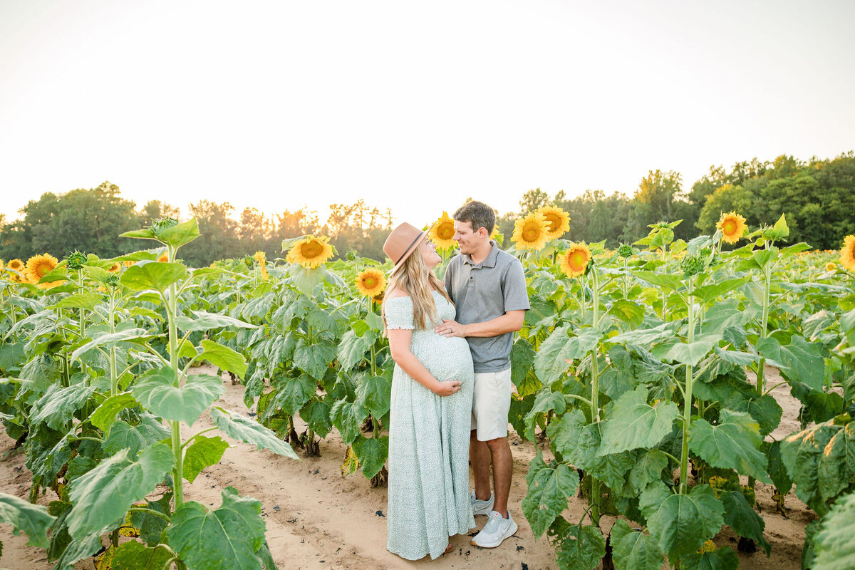 HGP-KevinandMorgan-SunflowerMaternity(142of162)
