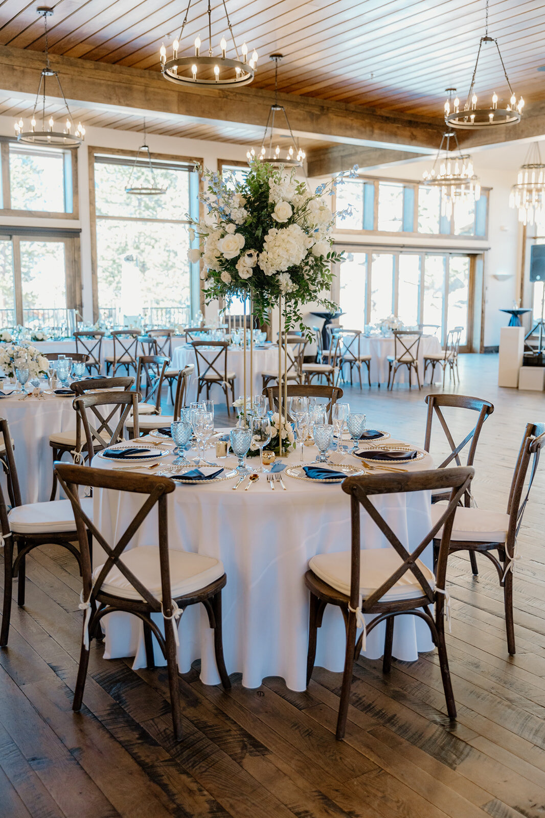 Black Canyon Inn wedding venue reception design