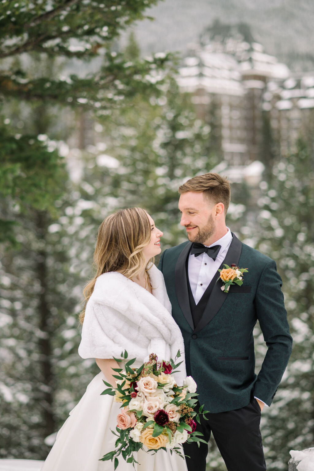 raven-alexandra-signature-weddings-calgary-banff-jasper-alberta-saskatoon-saskatchewan-luxury-wedding-planner-m-and-j-wedding-502