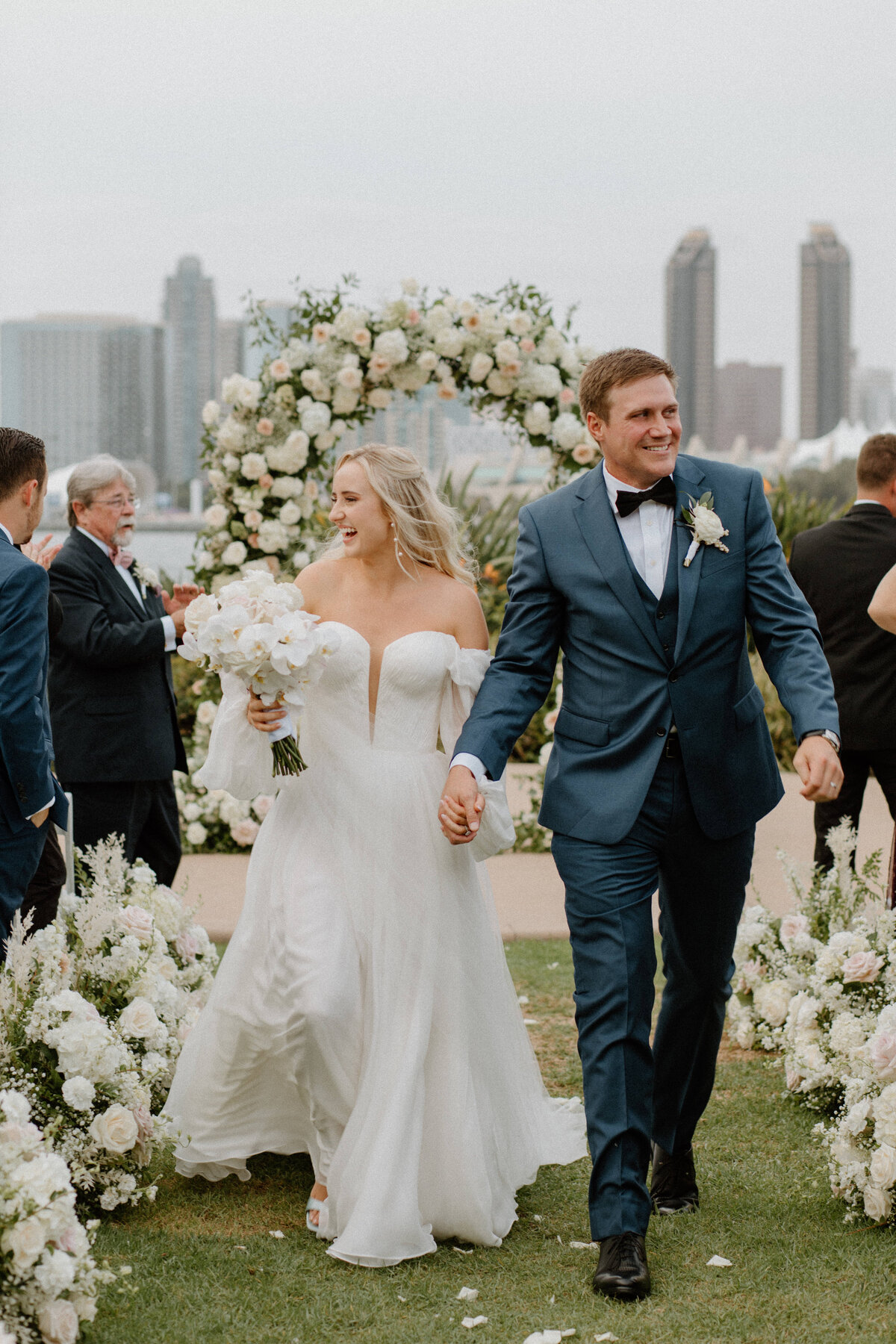 Waterfront wedding by california wedding photographer Emma Lauren Photos Southern California Wedding Photographer -331