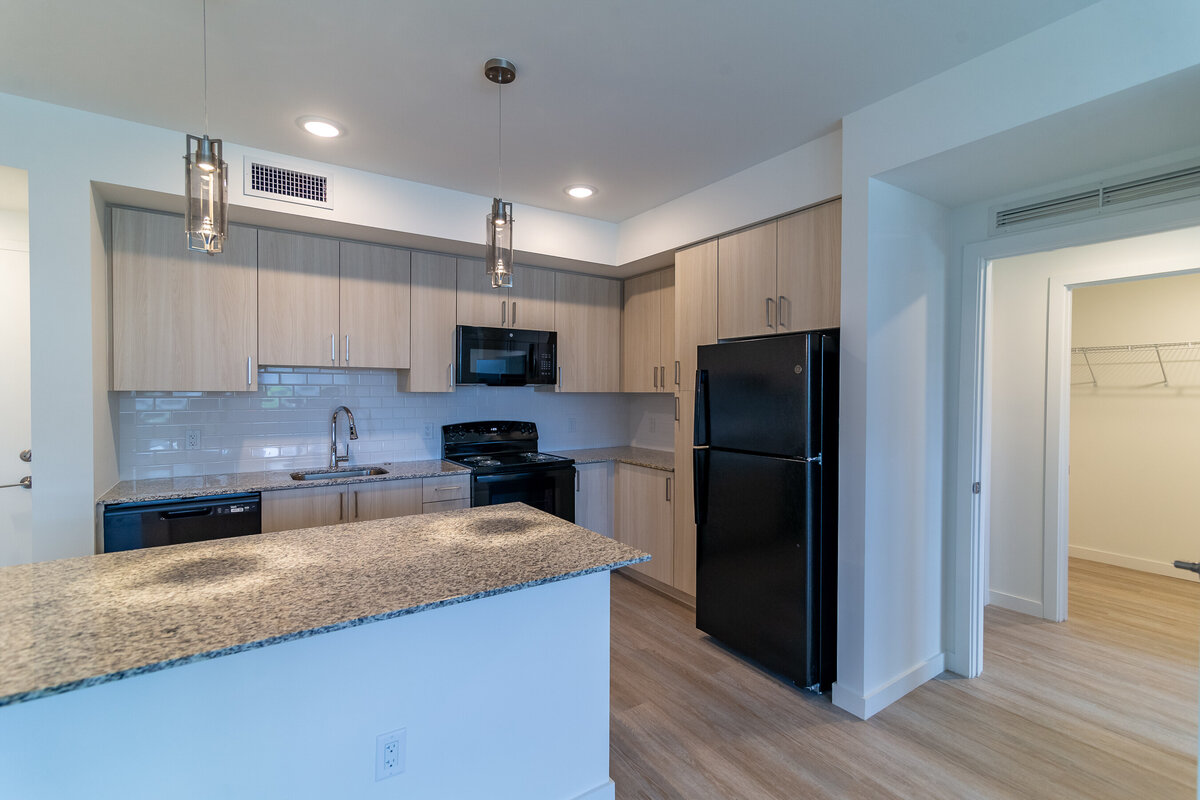 062524BERKELYPALMBEACH-80