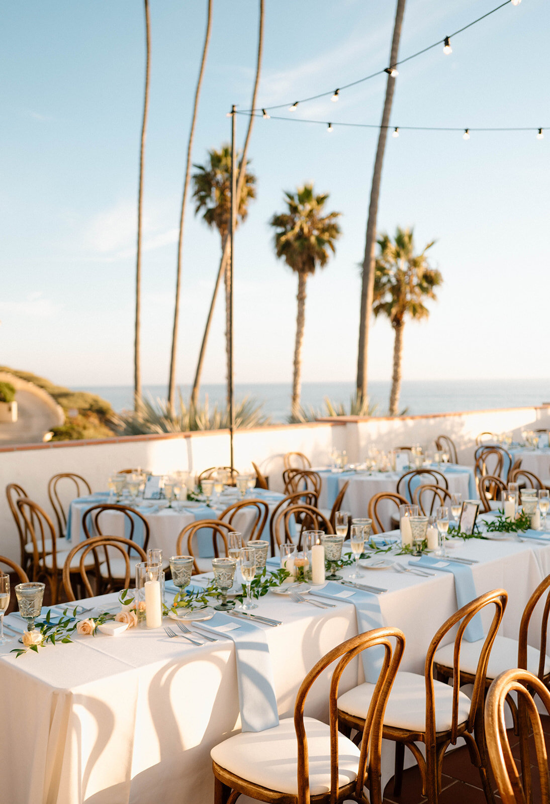 pretty-palm-leaf-event-co-morgan-and-alex-wedding-at-ole-hanson-24