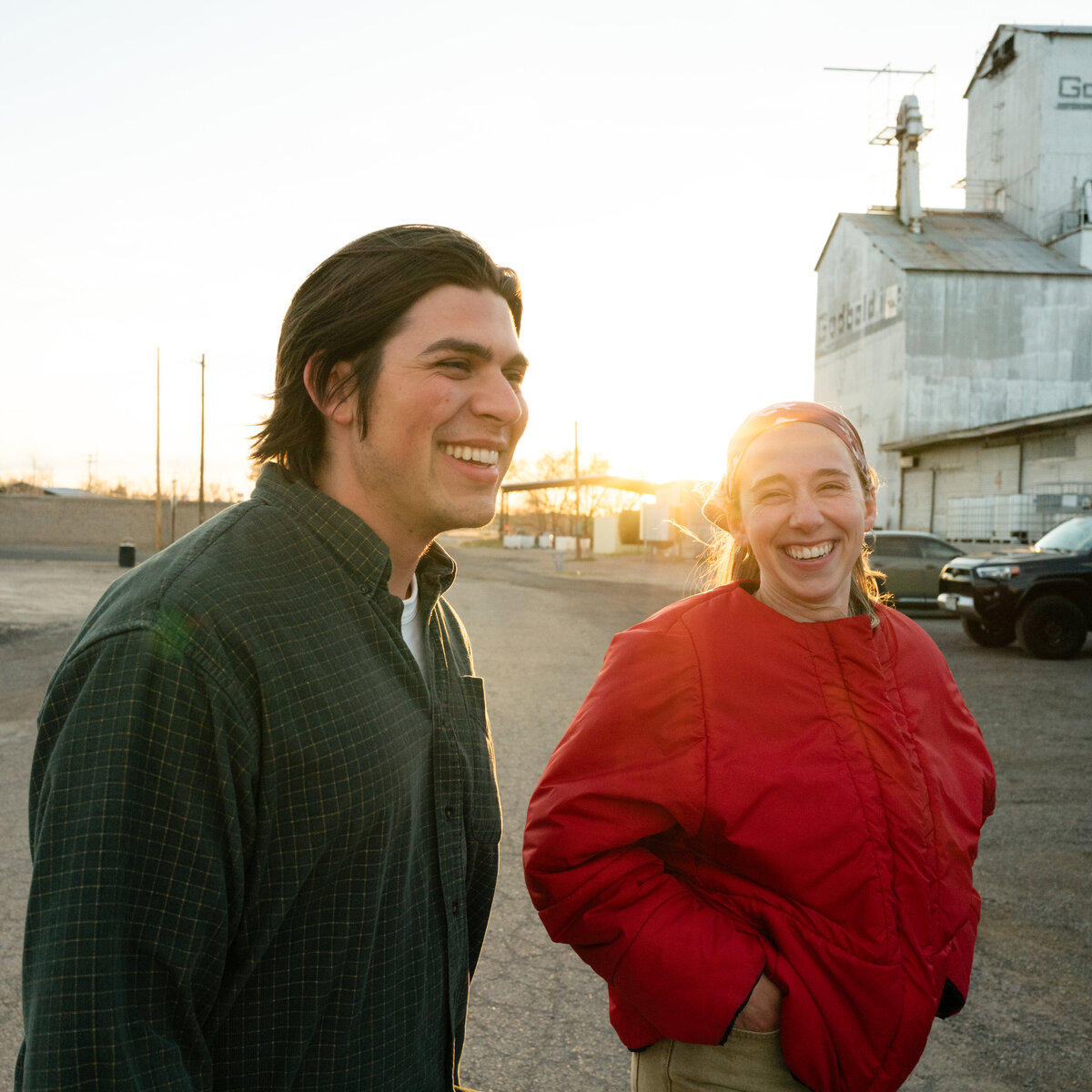 Marfa-Texas-engagement-K&H-Will-DeGraw-Clever-Disarray-33