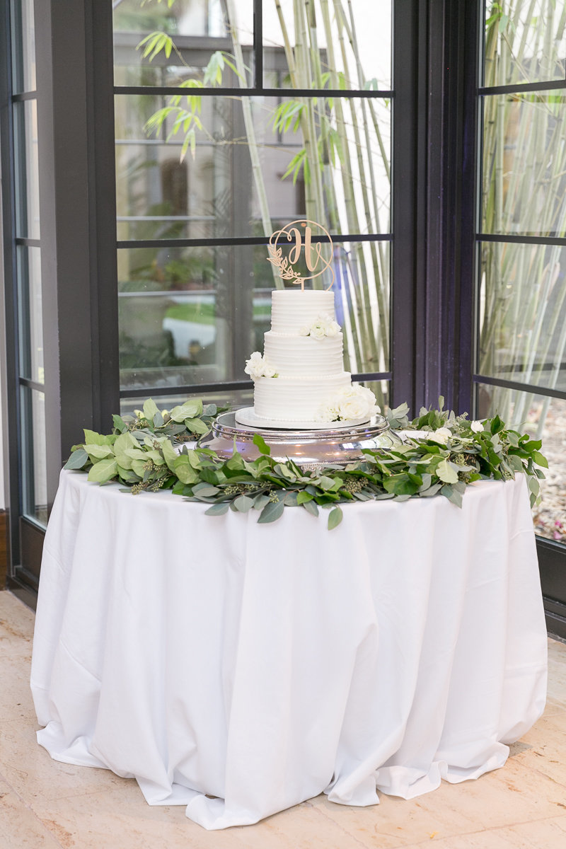 Nichole and Greg Alfond Inn wedding | Beautiful black tie Alfond Inn wedding_-52