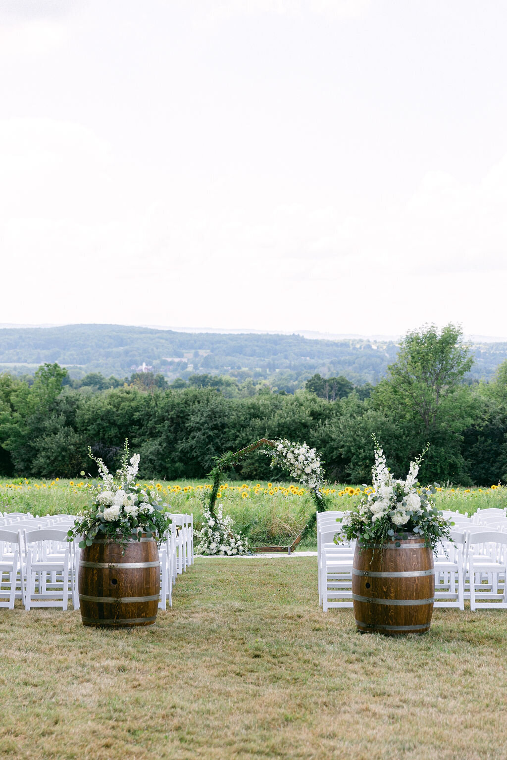 outdoor-wedding-ceremony-upstate-venue
