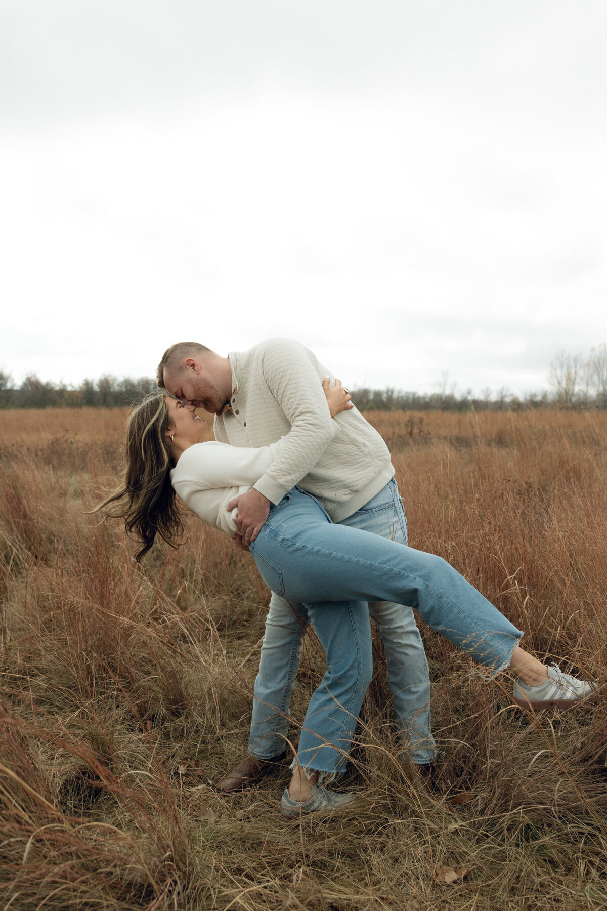 Sioux Falls Engagement Photographer, RCC Photography, Documentary Photos, Engagement Inspiration-16