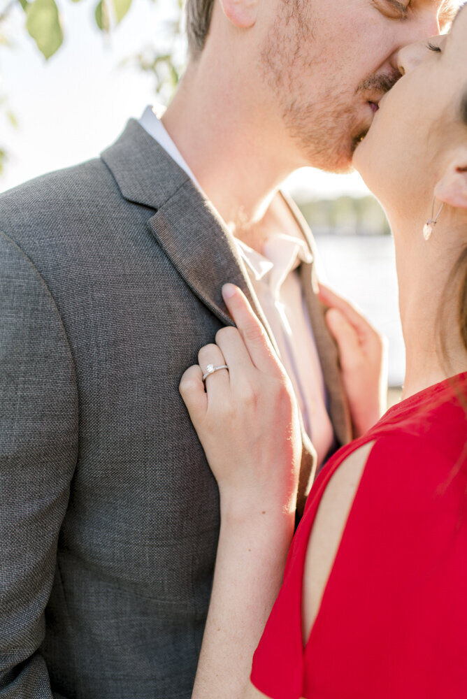 lakefront-park-hudson-wisconsin-engagement-photos19