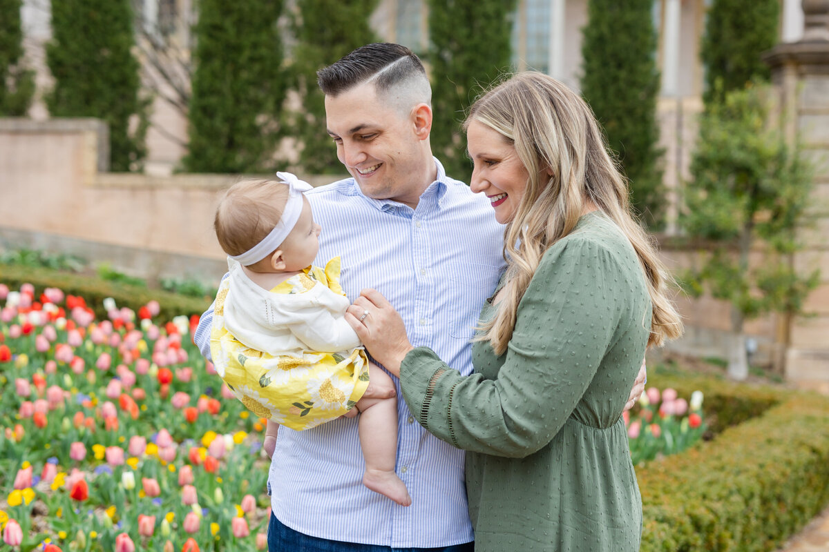 4.1.2022 - Mackey Family Photoshoot at Philbrook - SHARE-10