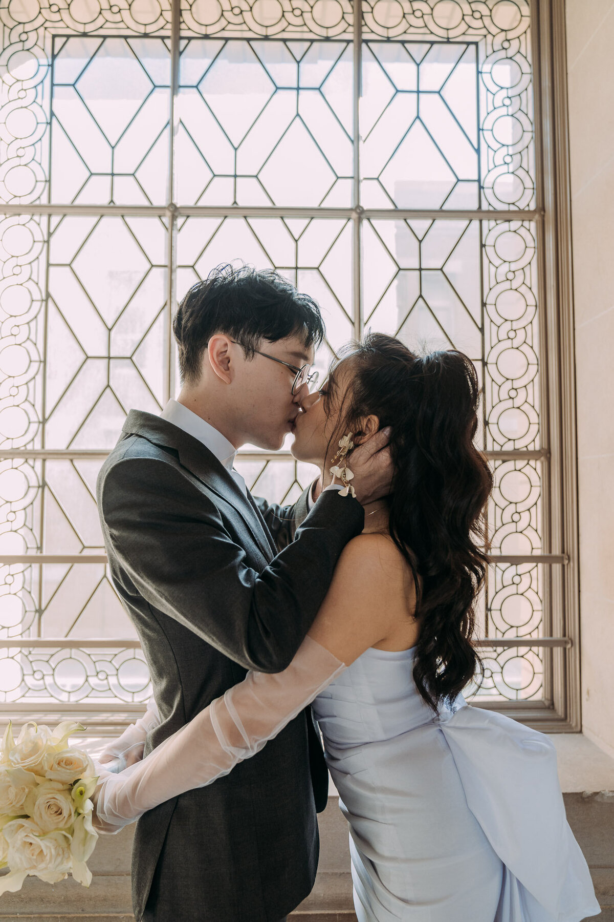 Joyce Li Photography Destination Wedding Elopement Engagement Lifestyle Portrait Photographer West Coast Seattle Washington California sfcityhallelopement-3