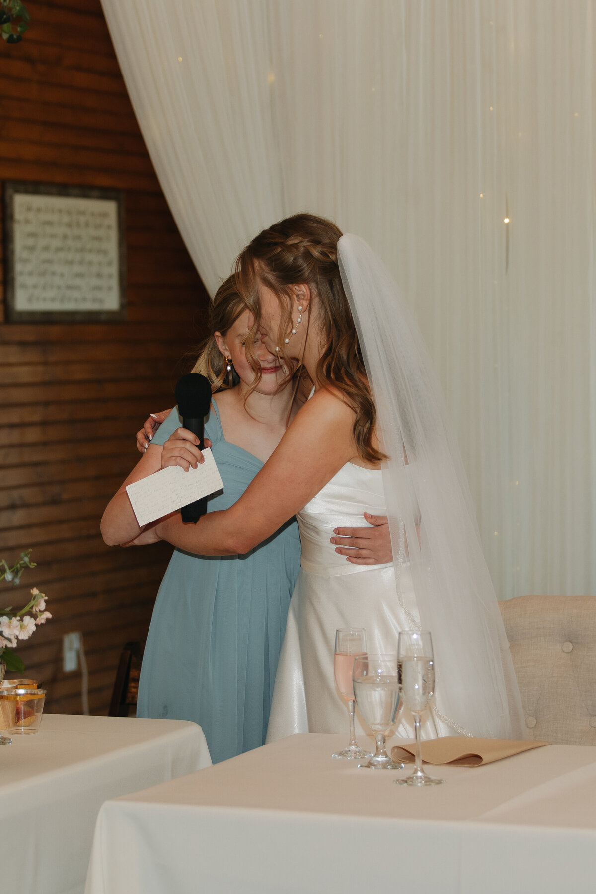Sydney and Brant's Rustic Midwest Wedding Photography-546