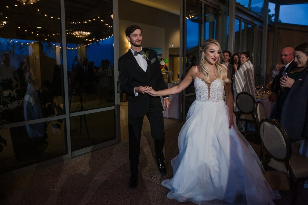 wedding photography at garden of the gods resorts