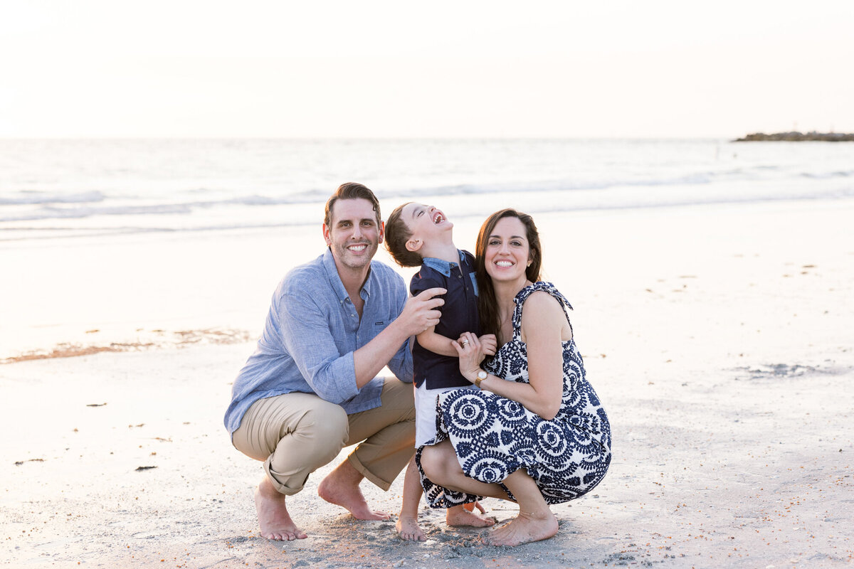Fun-family-beach-photo