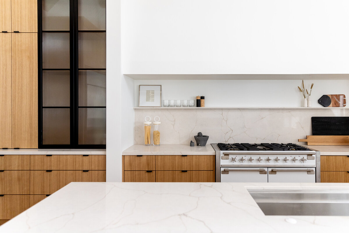 interior-design-photographer-nashville-girls-at-flourish