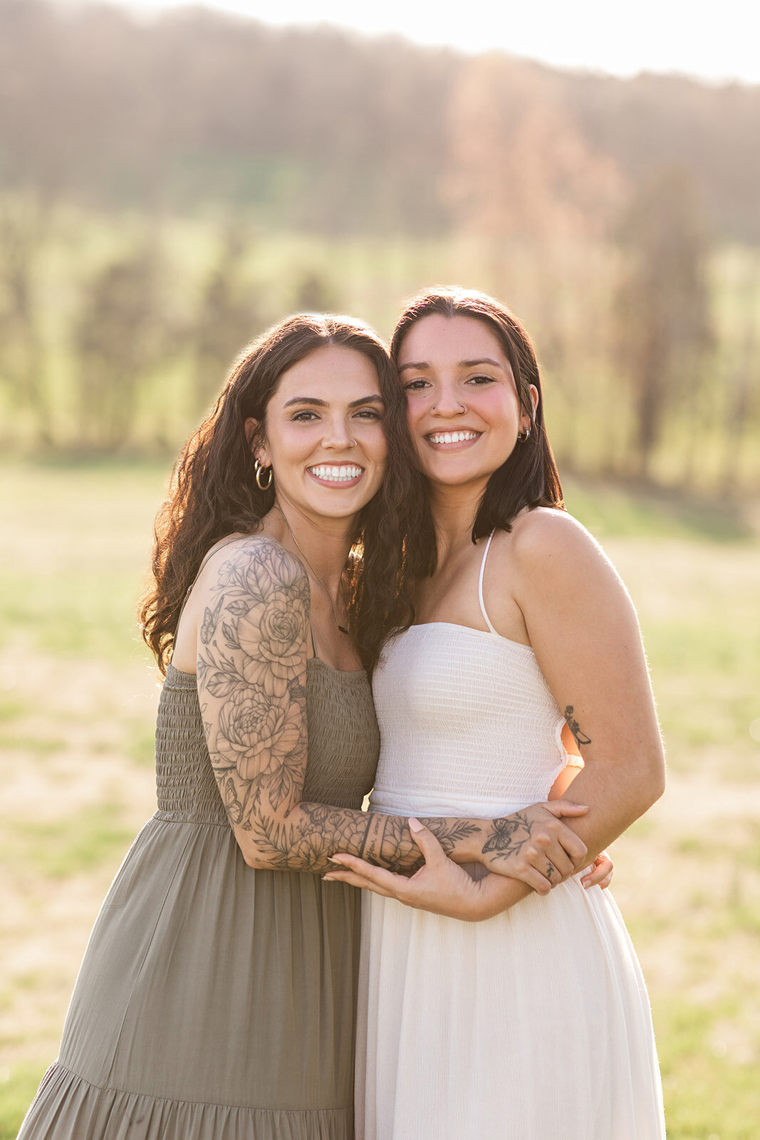 Sister photo during three generation family session