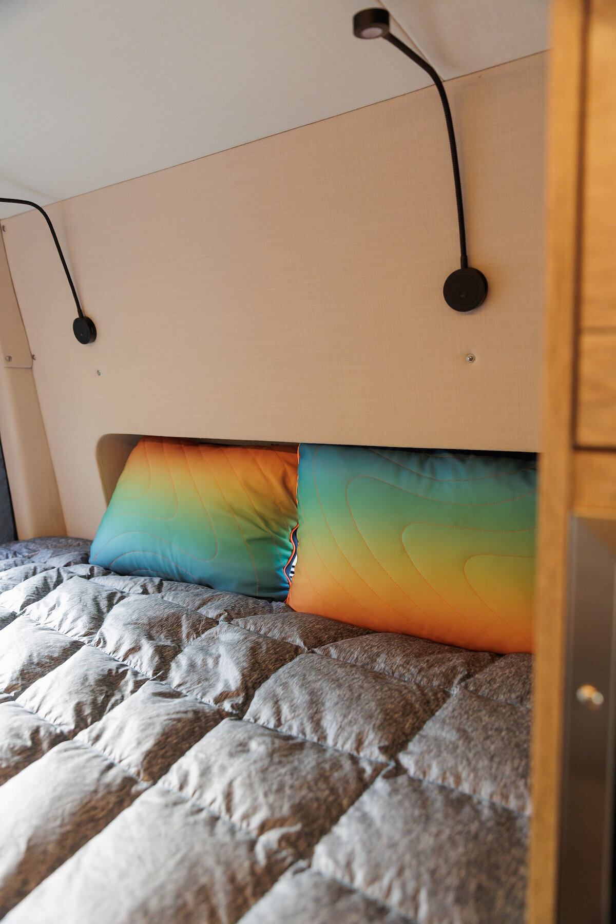 3_SummitSeeker_251013_BMV_#125_SlowFastcreative_1700