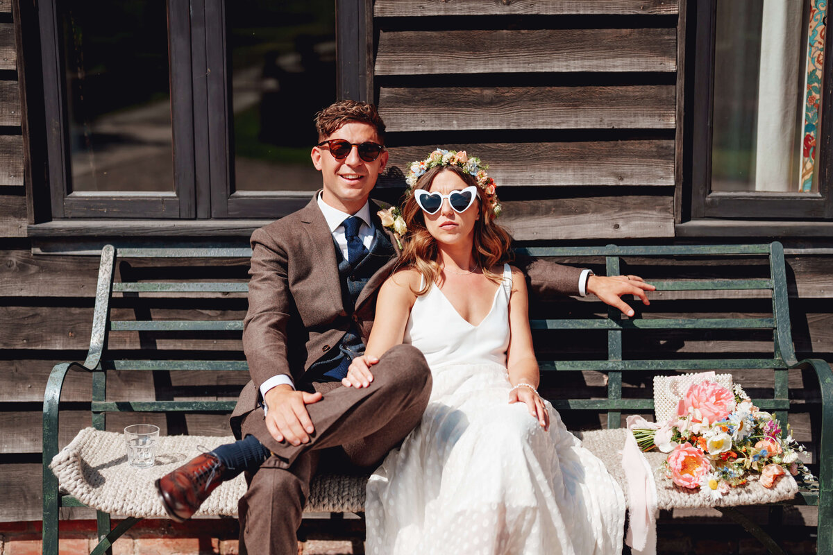 Issy-and-Bella-Floral-Design-Wedding-Florist-Herefordshire-Haybarn-House-J-L41
