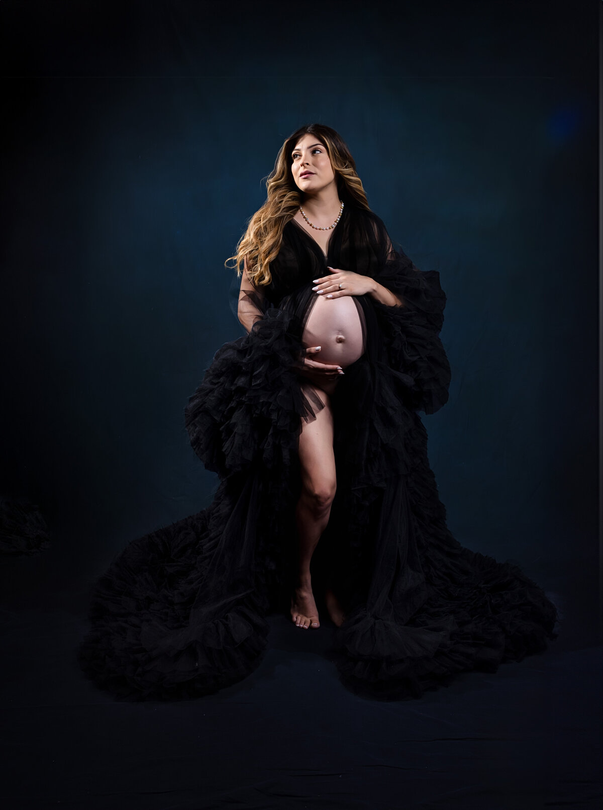 Grass Valley Maternity Photographer