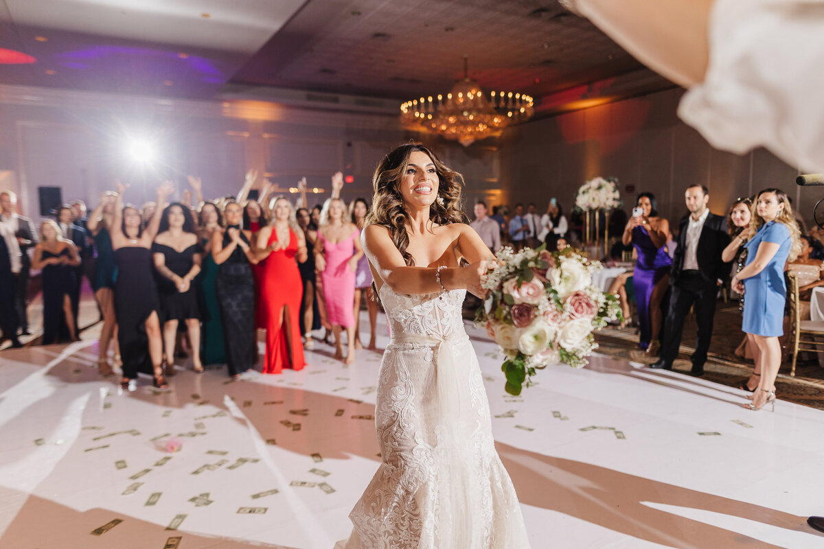 Lauren-Ashley-Studios-Chicago-Wedding-Photographer-Drury-Lane-Oakbrook-Cantigny-Park-94