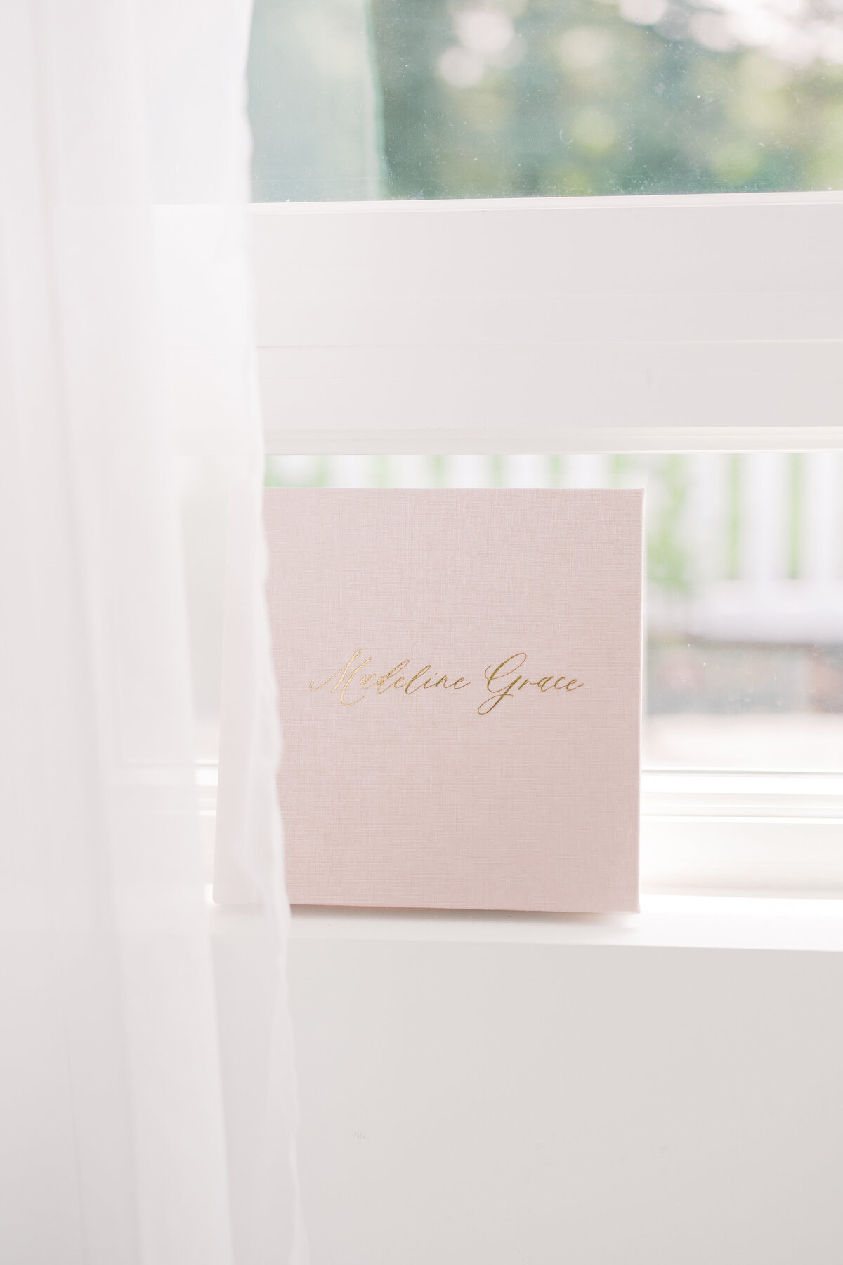 Custom Frames & Heirloom Albums-24