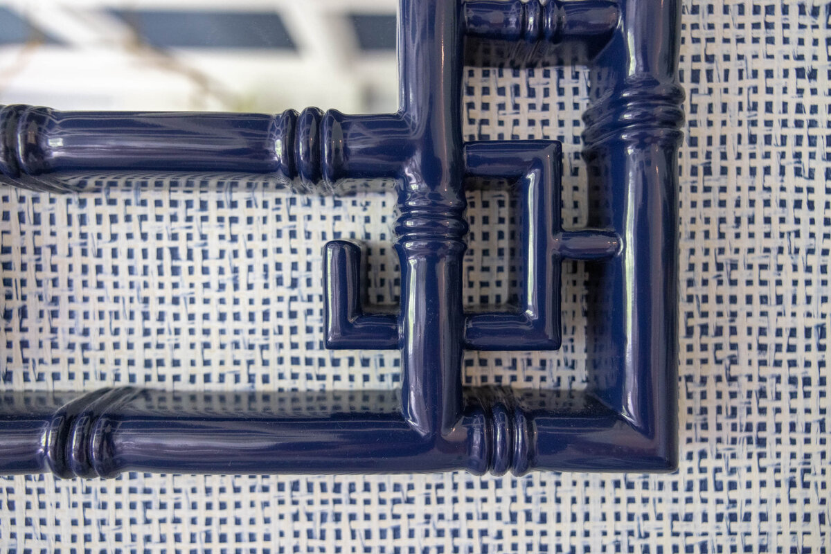 ct-brand-photography-mirror-detail