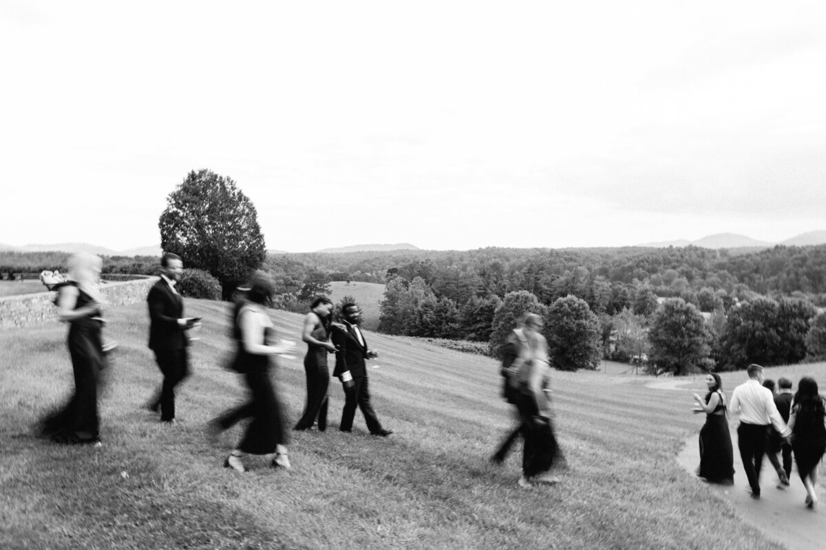 guests arriving to ceremony site at the inn on biltmore estate