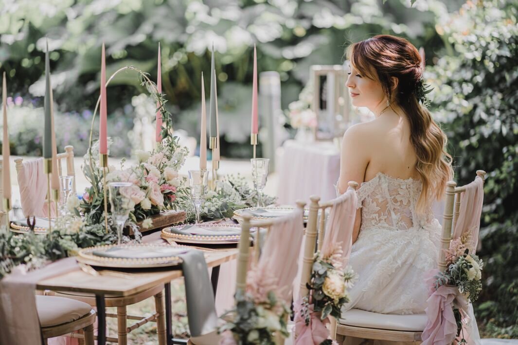 Whimsical woodland wedding (34)