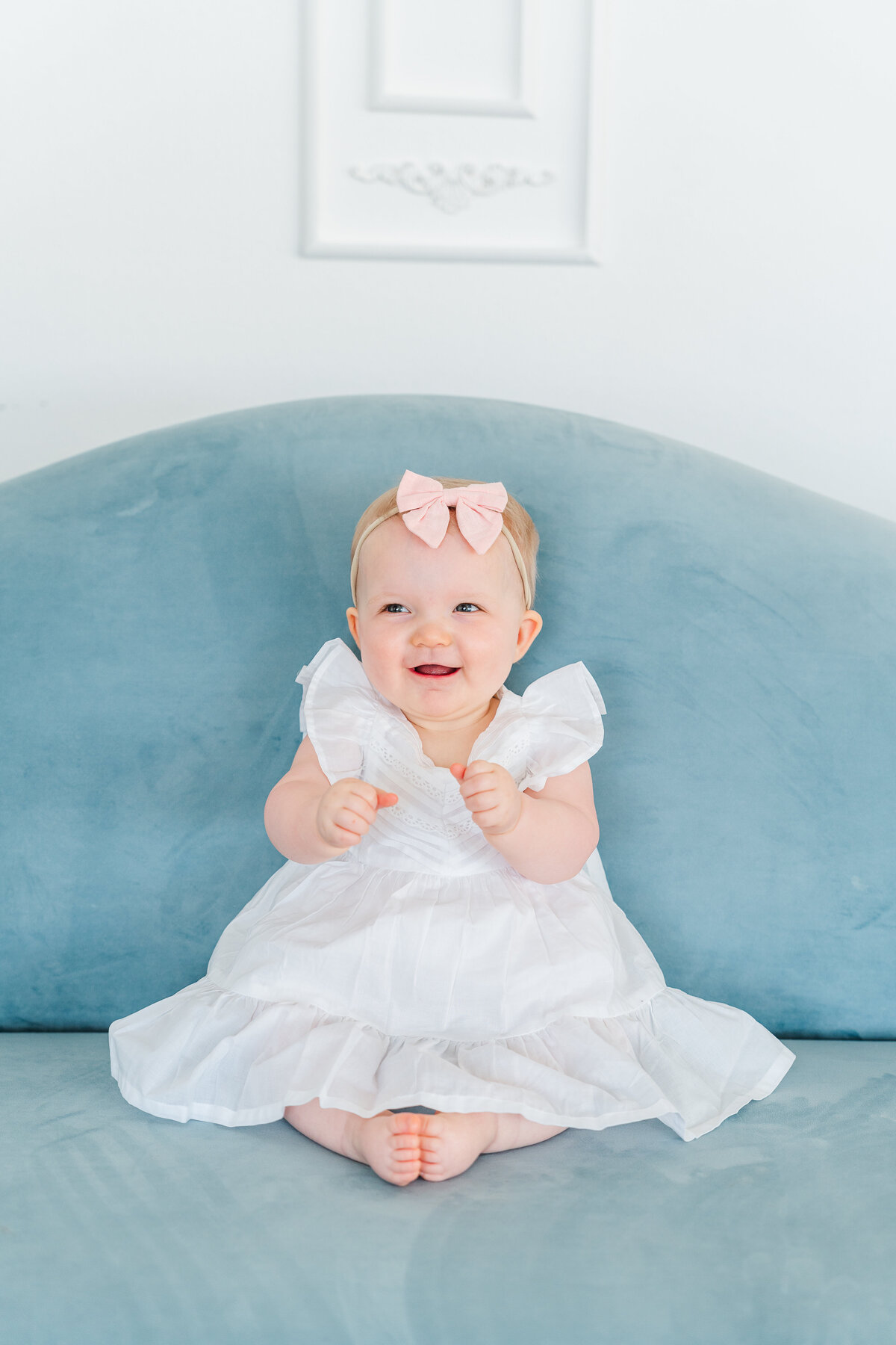 timeless studio one year girl pictures light and airy colorado family photographer elena spraguer photography 0065