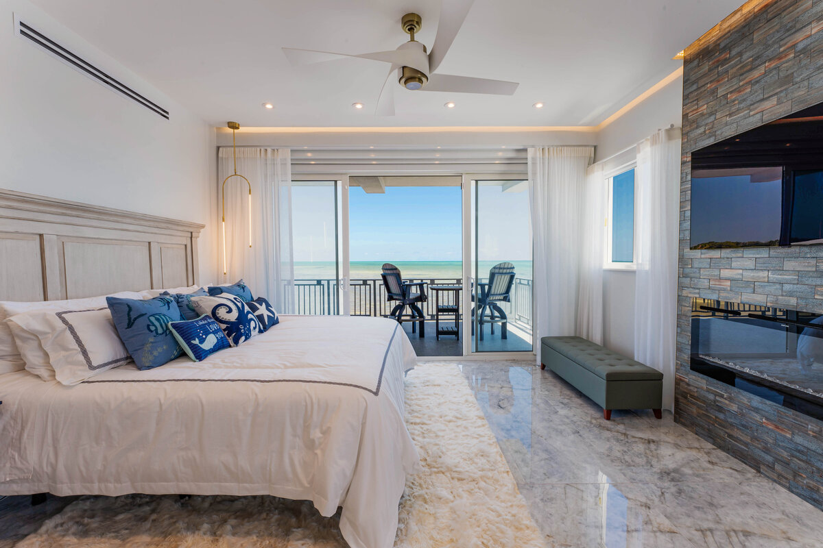 Bedroom 1 (1)