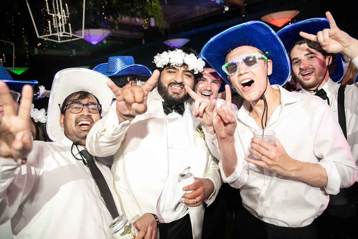 1805_06-18-22_WeaverWedding