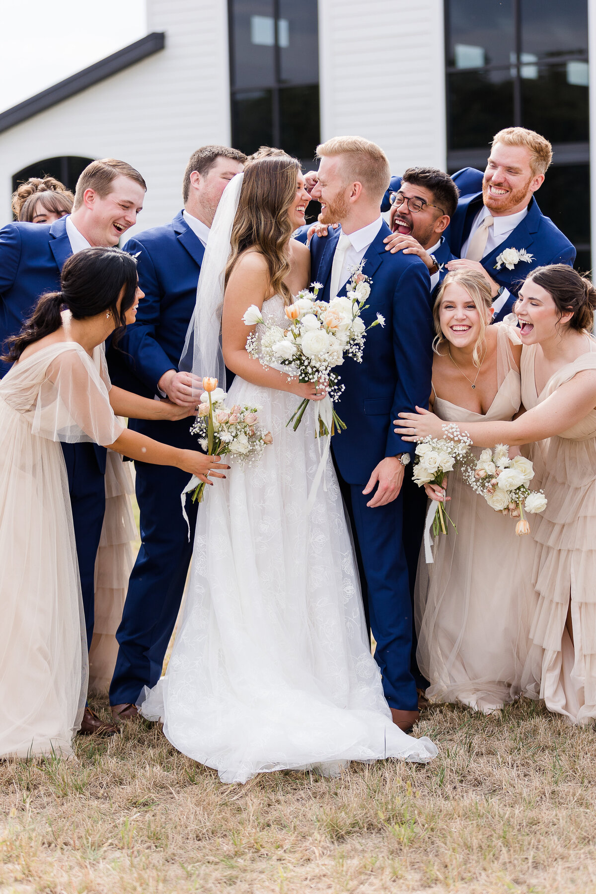 Britt & Rilet wedding sneak peaks. Bella Faith Photography  20