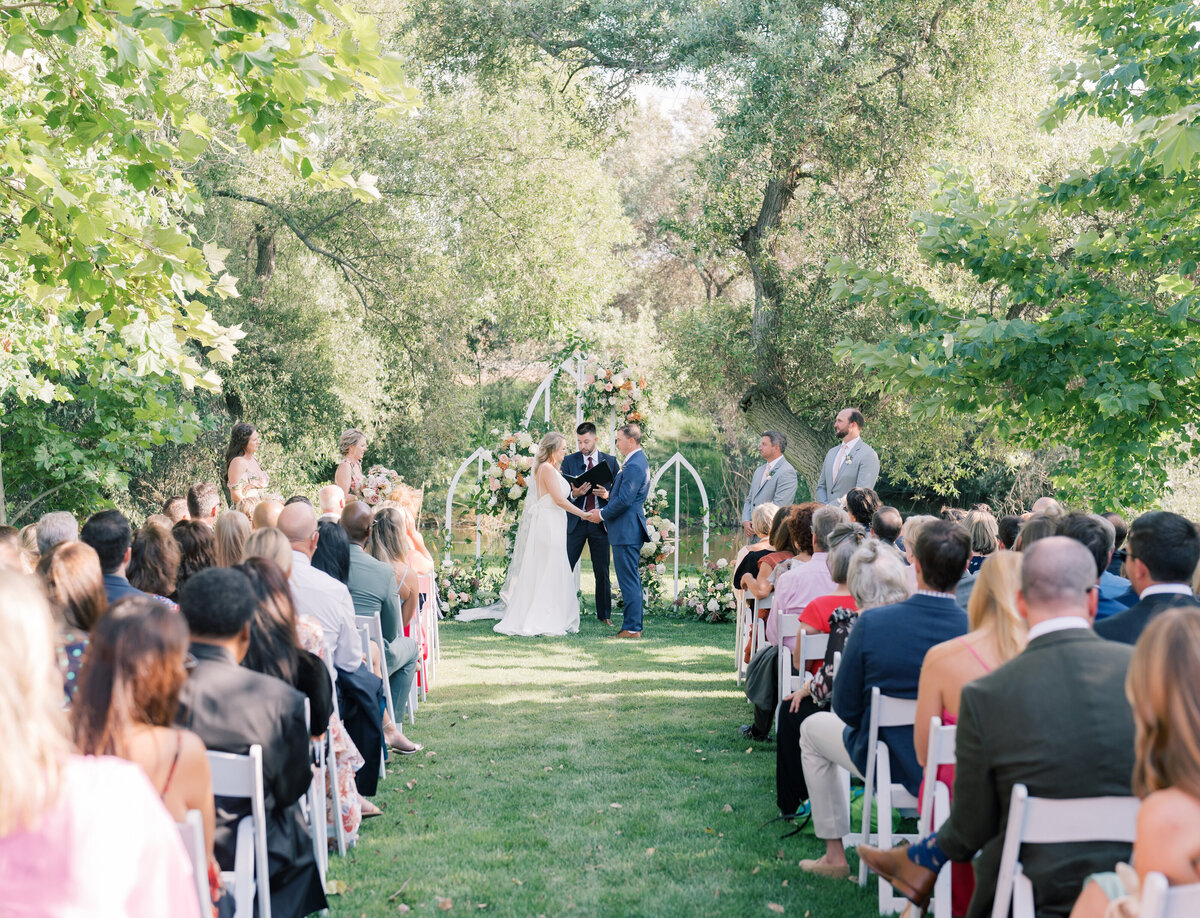 Greengate Ranch and Vineyard wedding ceremony outdoors