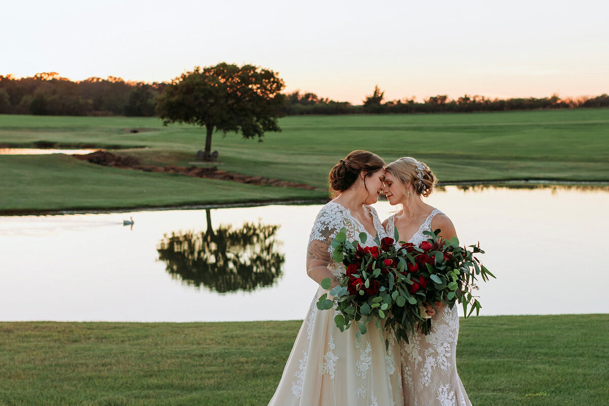 reTheBurrowWeddingPhotography-347