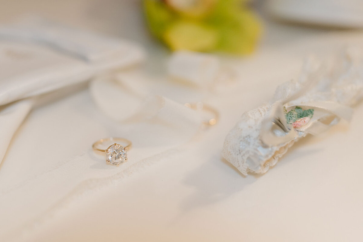 Intimate wedding details at JW Essex house marriot, NYC | Oduma photography-3541