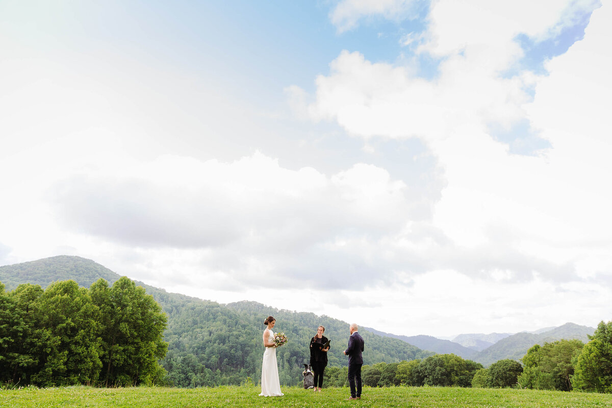 Hot-Springs-Cabin-NC-Elopement-24