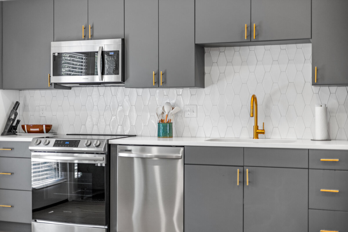 18-2942 All Saints Wy 09