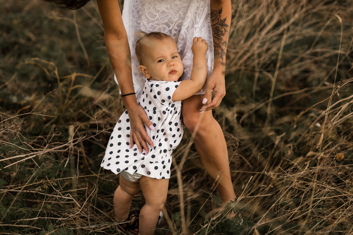 fall motherhood session with baby at campbell valley park in Langley