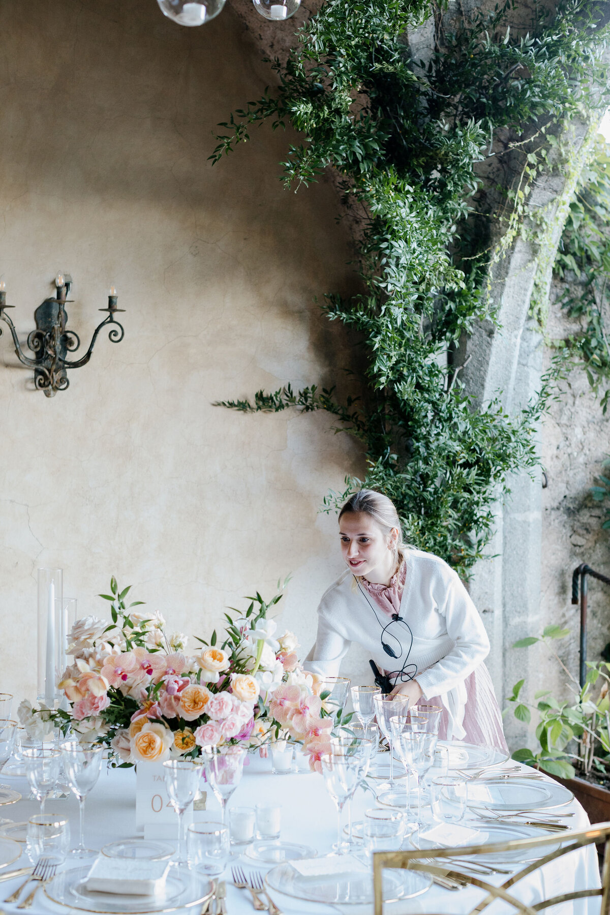 Luxury wedding reception in villa cimbrone ravello